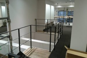 ㈱センバ　オープン階段