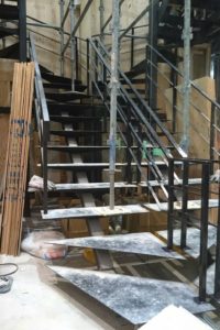 ㈱センバオープン階段